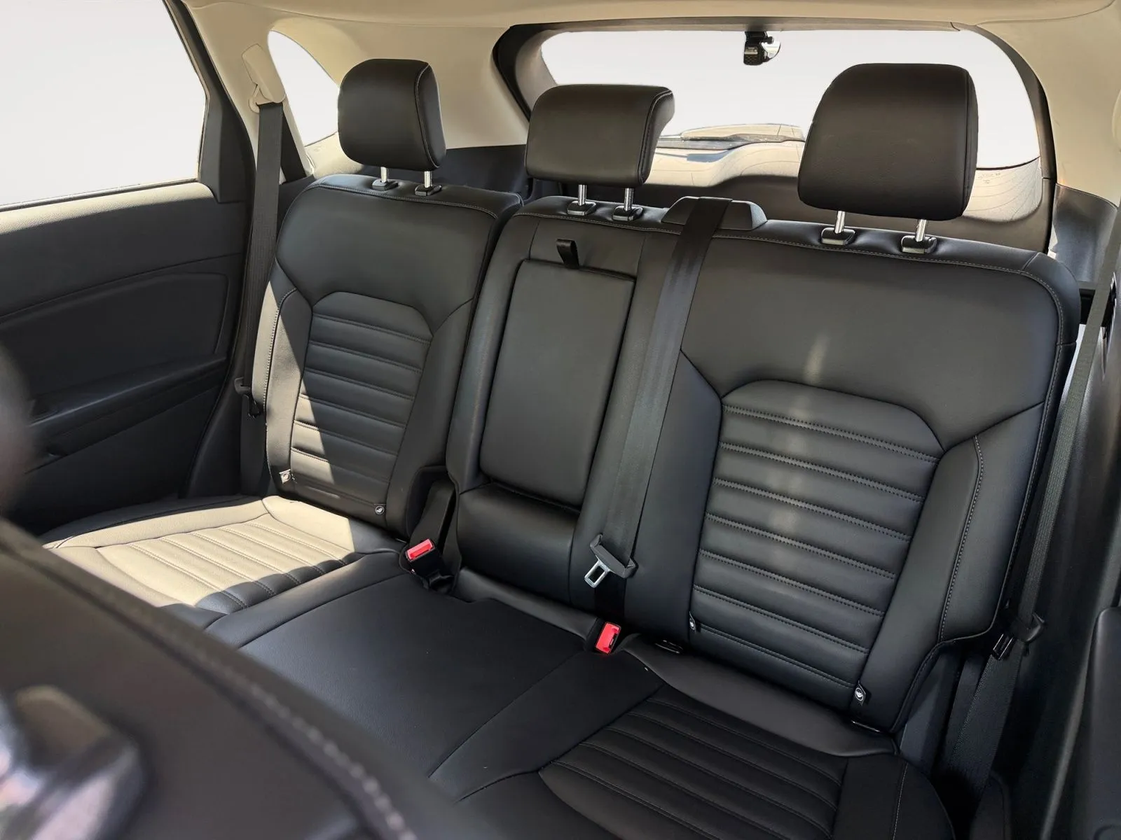 Ford Edge photo 13