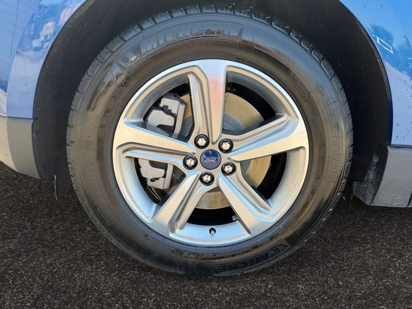 Ford Edge photo 14