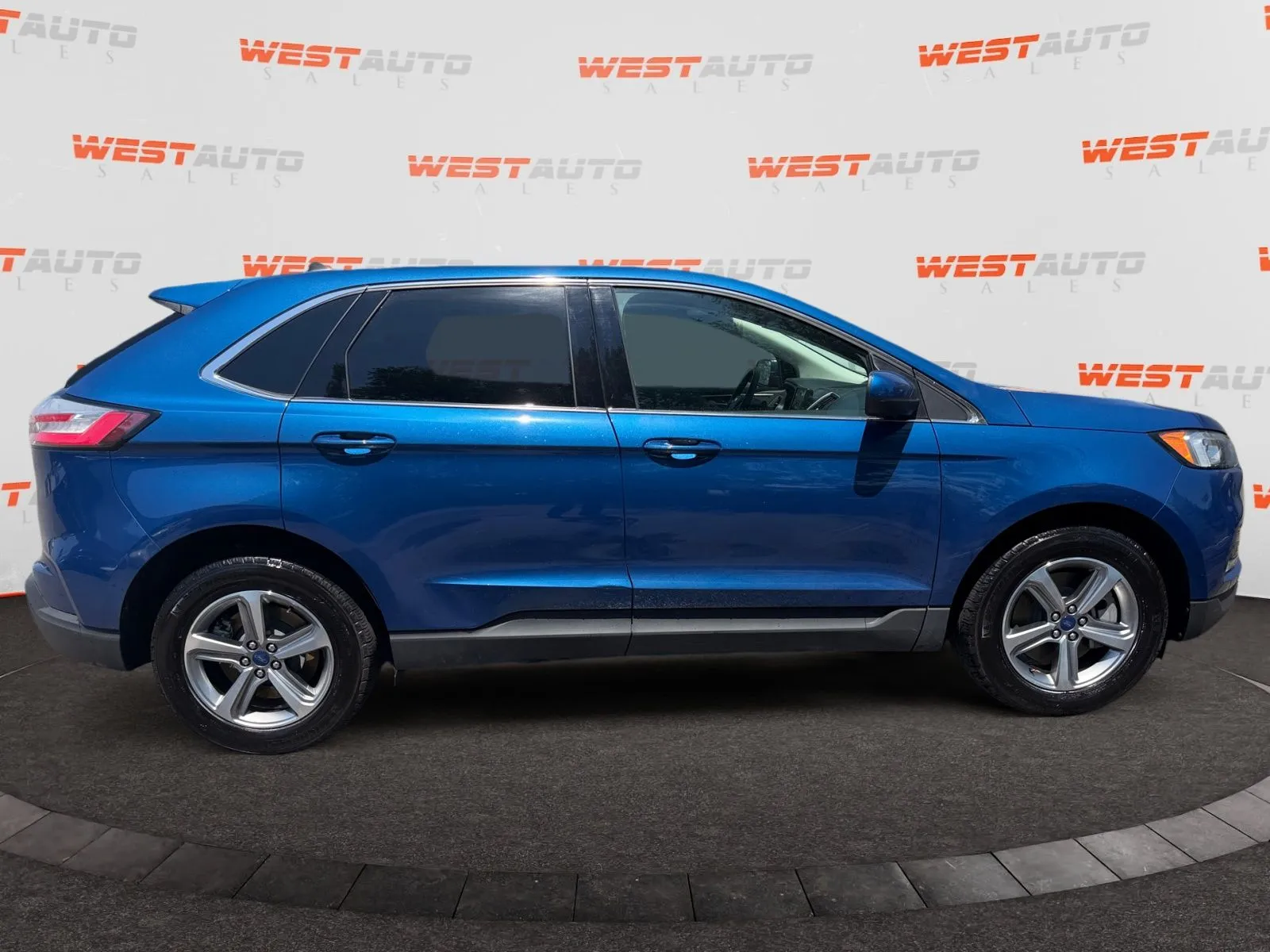 Ford Edge photo 6