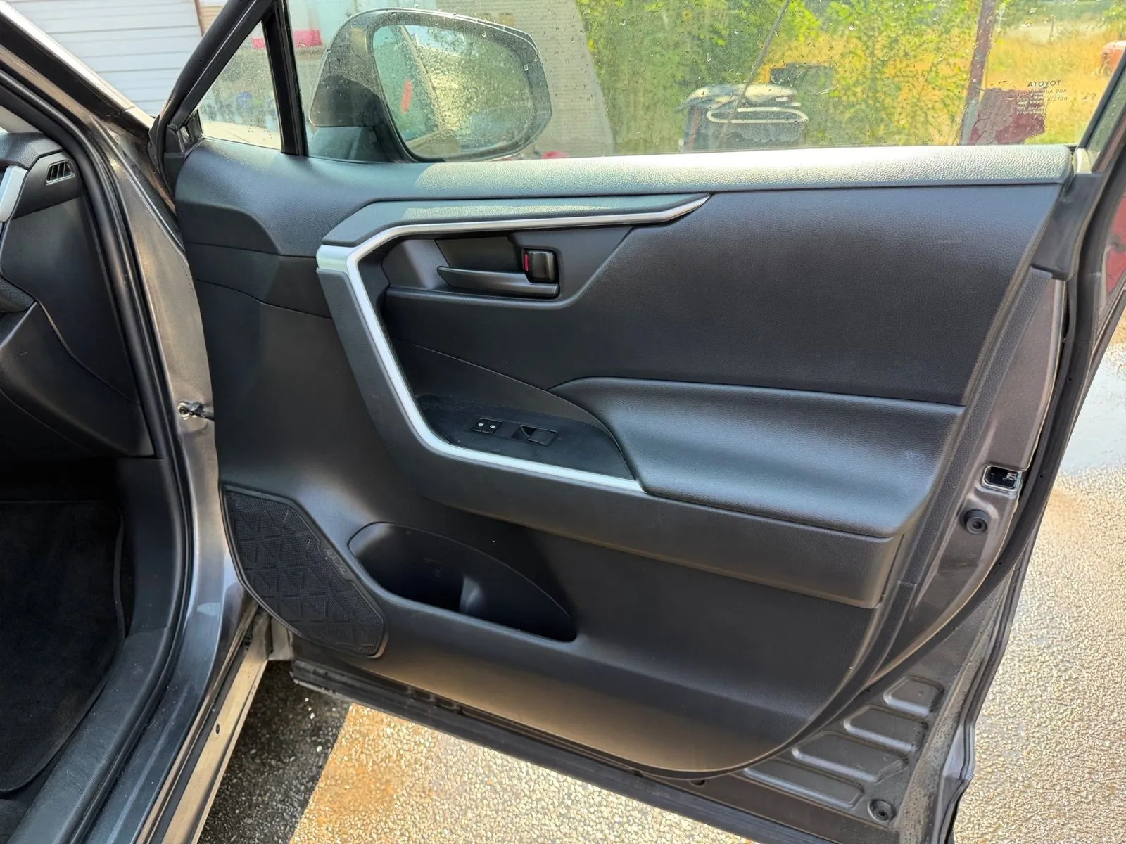 Toyota RAV4 photo 17