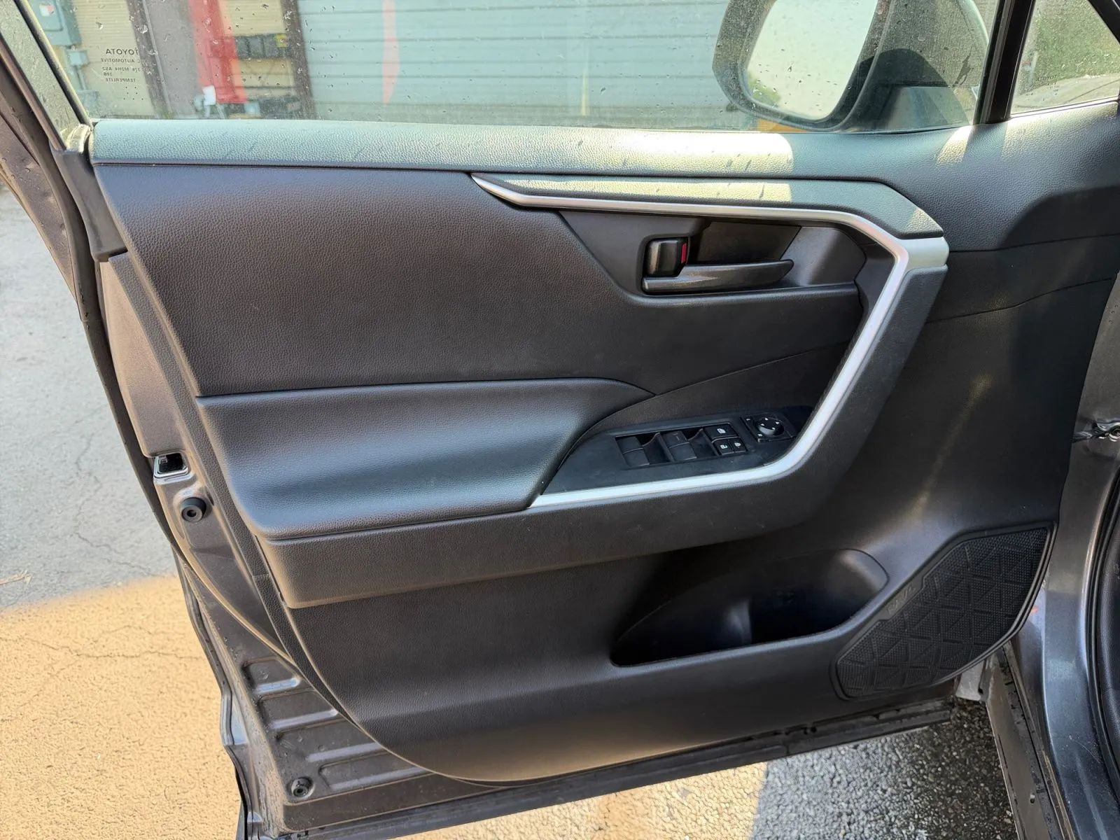 Toyota RAV4 photo 19
