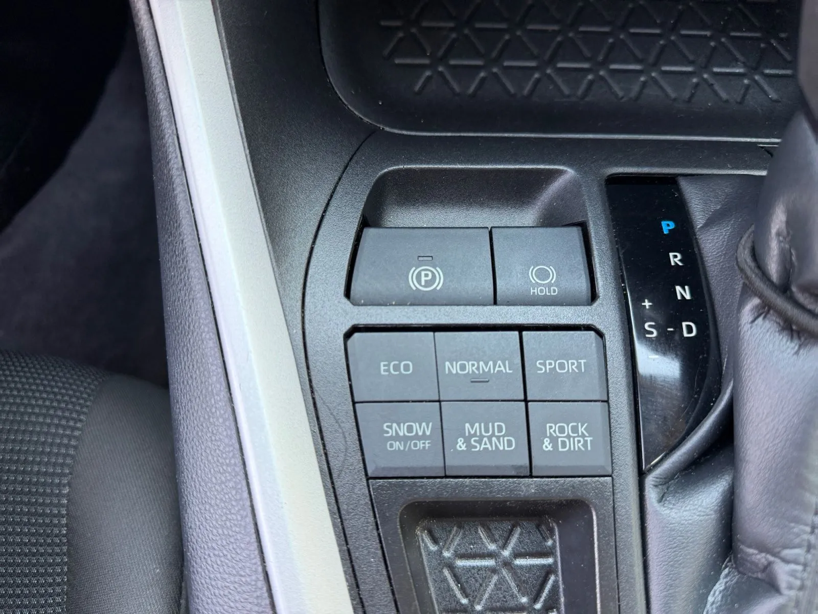 Toyota RAV4 photo 23
