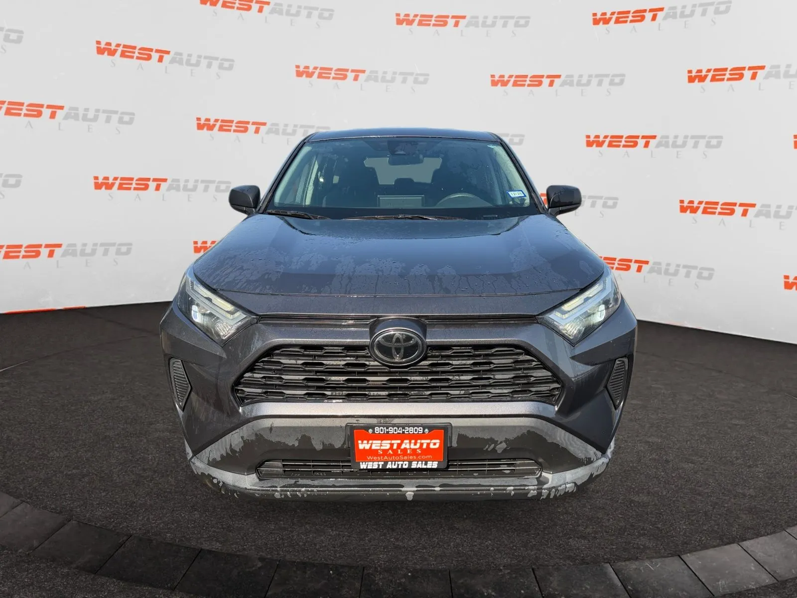 Toyota RAV4 photo 8