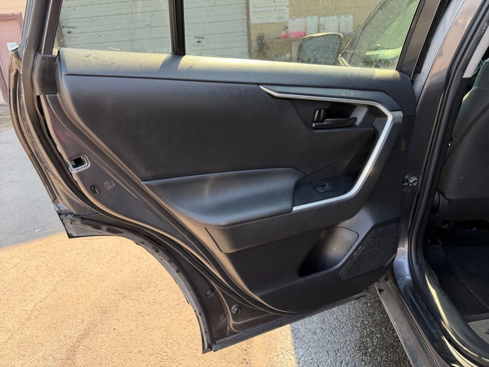Toyota RAV4 photo 25