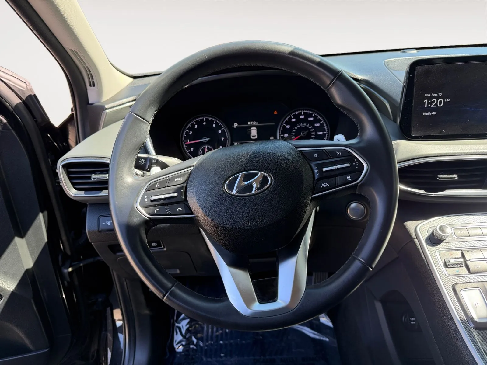 Hyundai Santa Fe photo 12