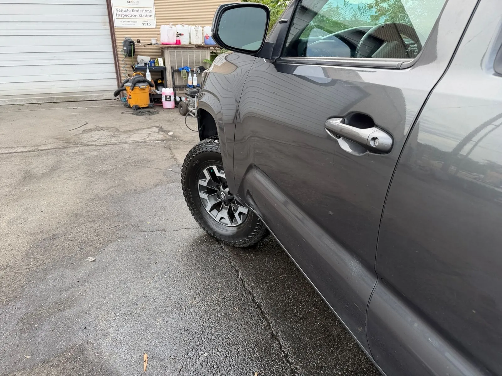 Toyota Tacoma photo 30