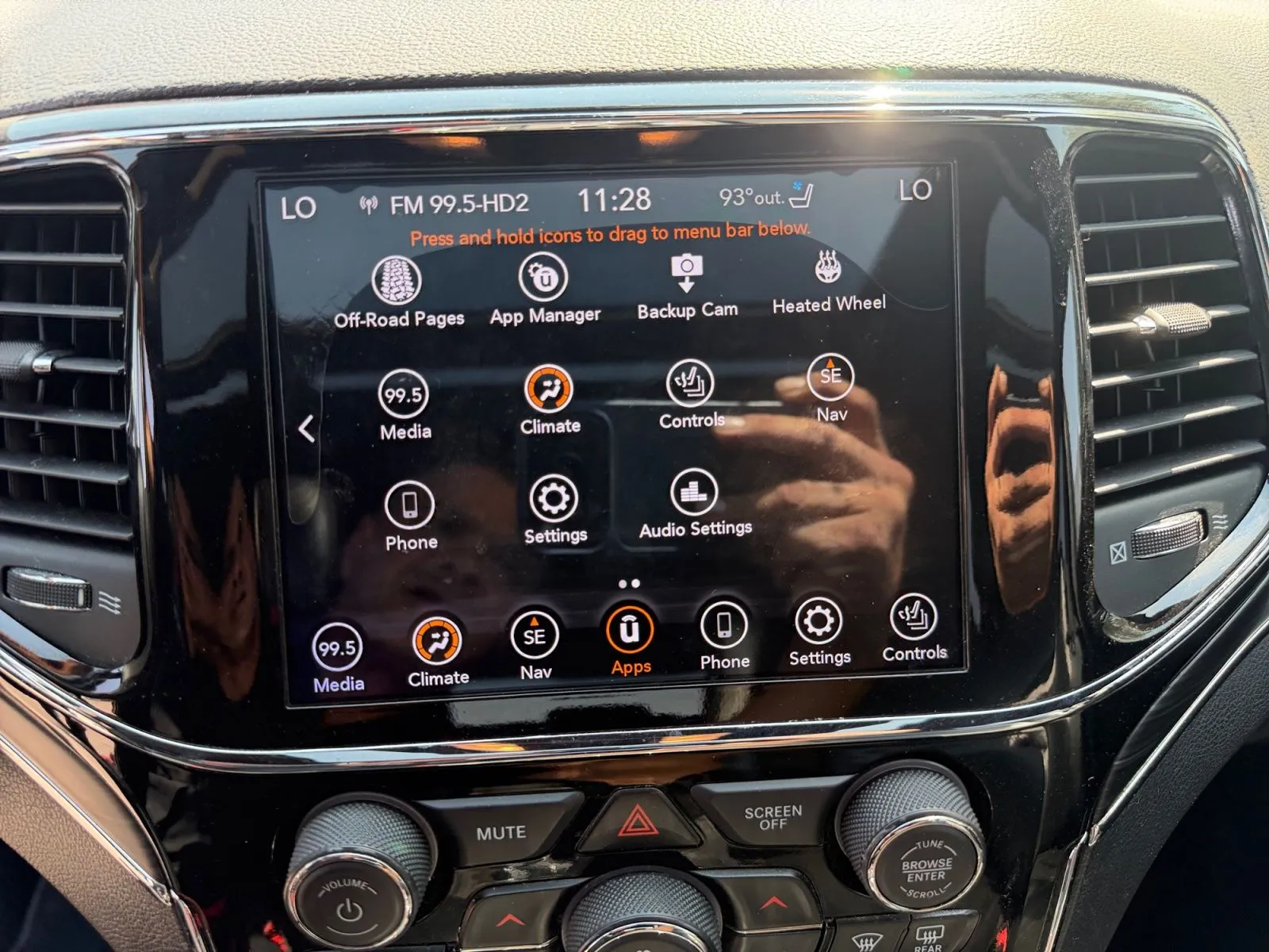 Jeep Grand Cherokee photo 24