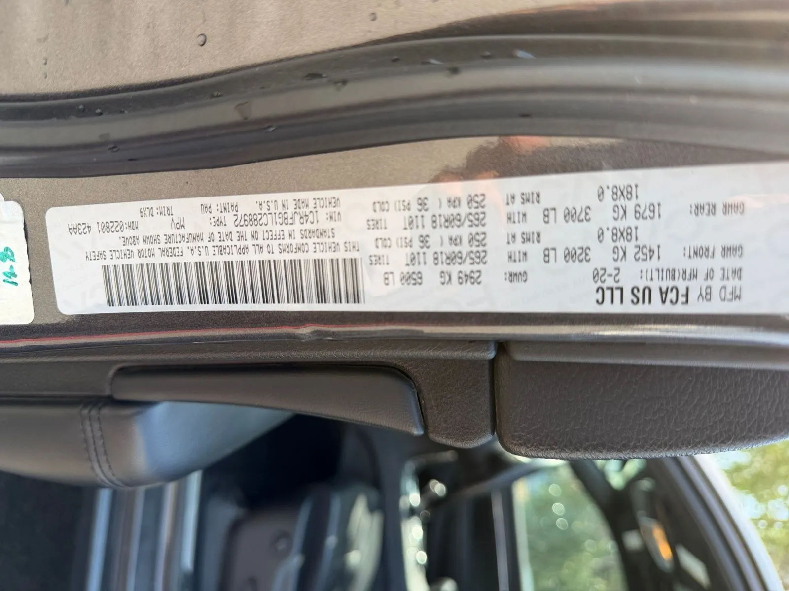 Jeep Grand Cherokee photo 40