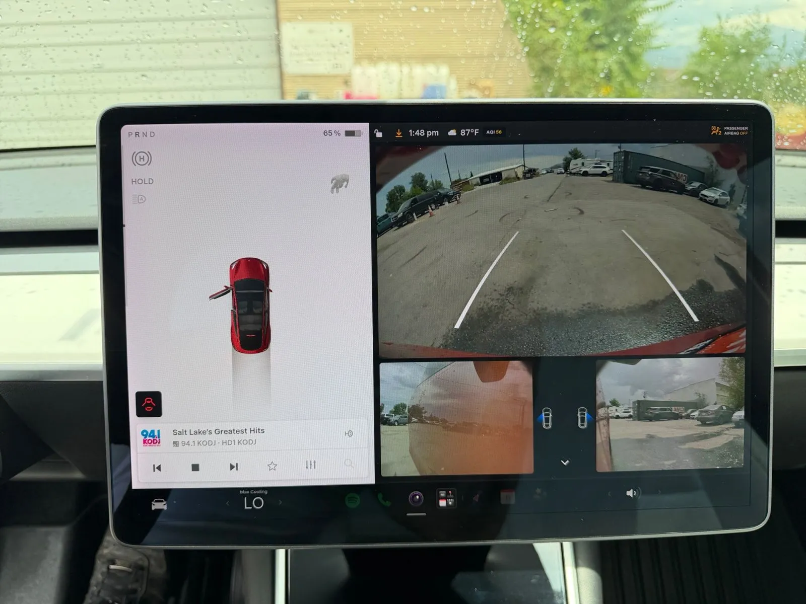 Tesla Model Y photo 27