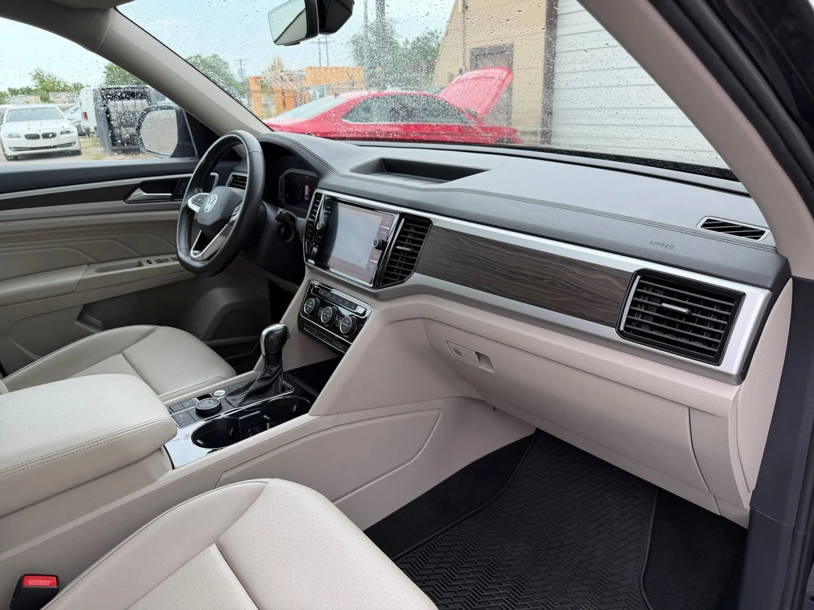 Volkswagen Atlas photo 16