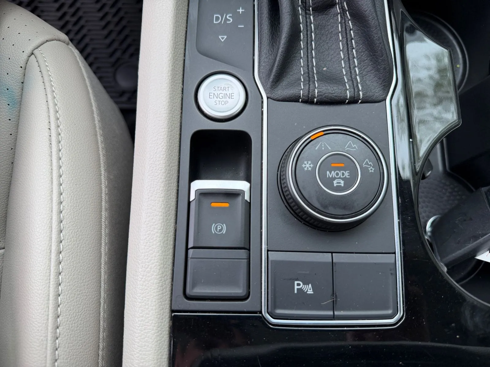 Volkswagen Atlas photo 25