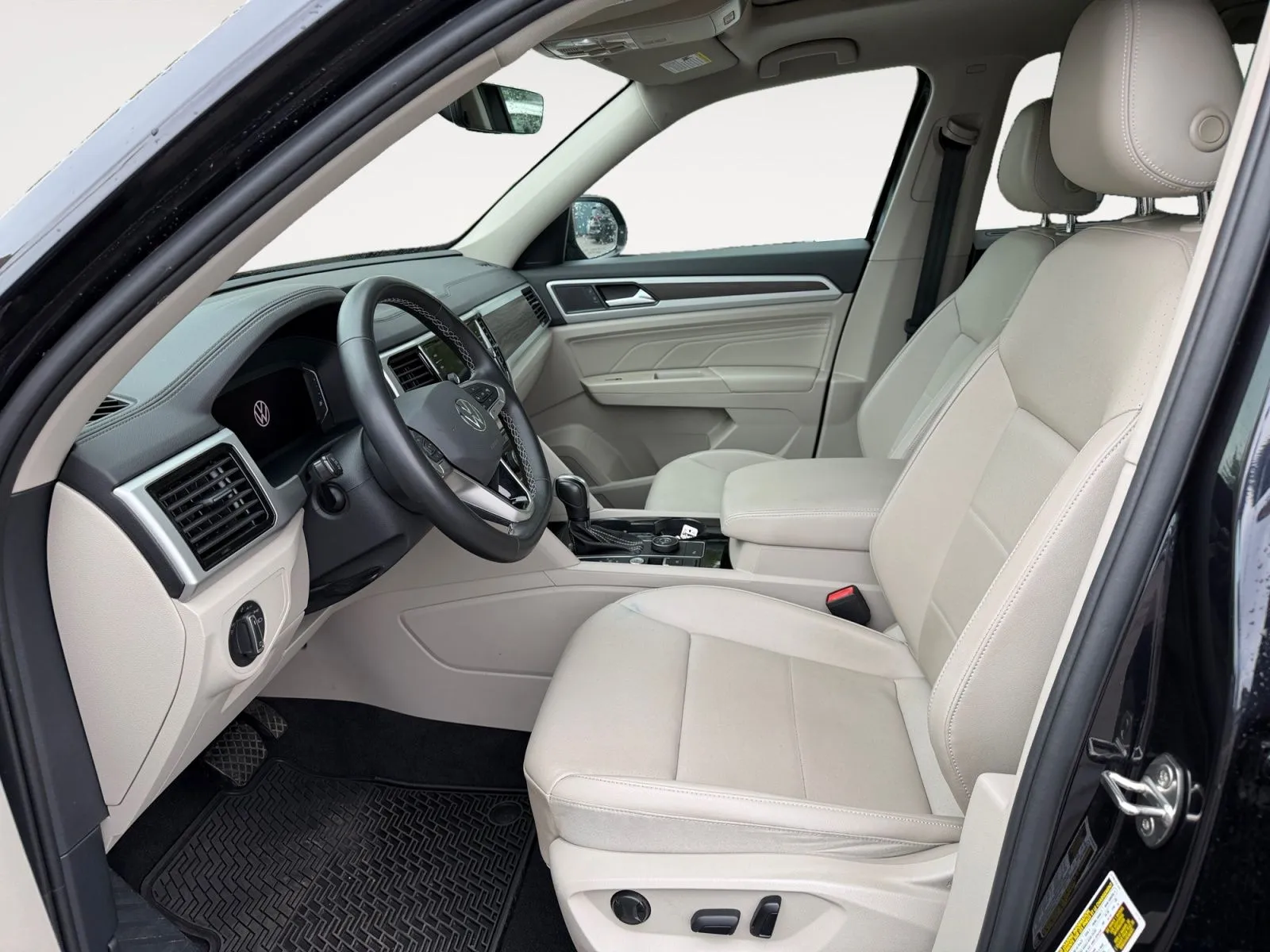 Volkswagen Atlas photo 9