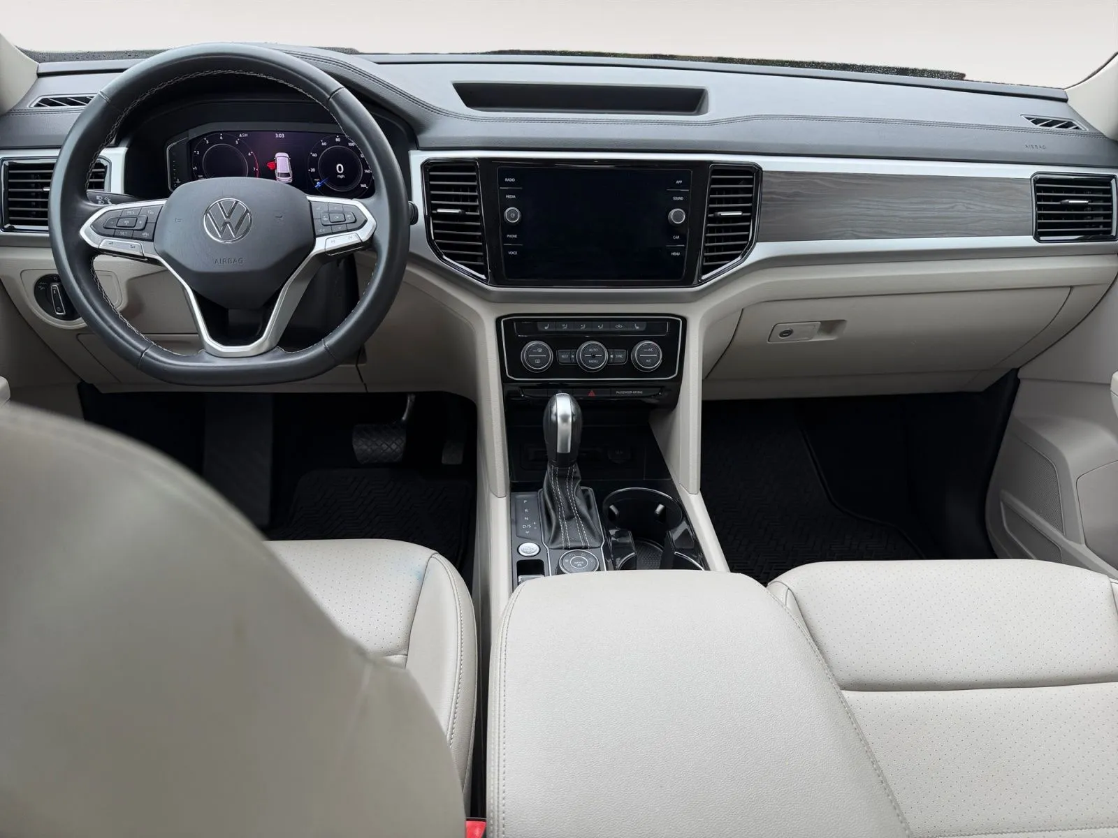 Volkswagen Atlas photo 10