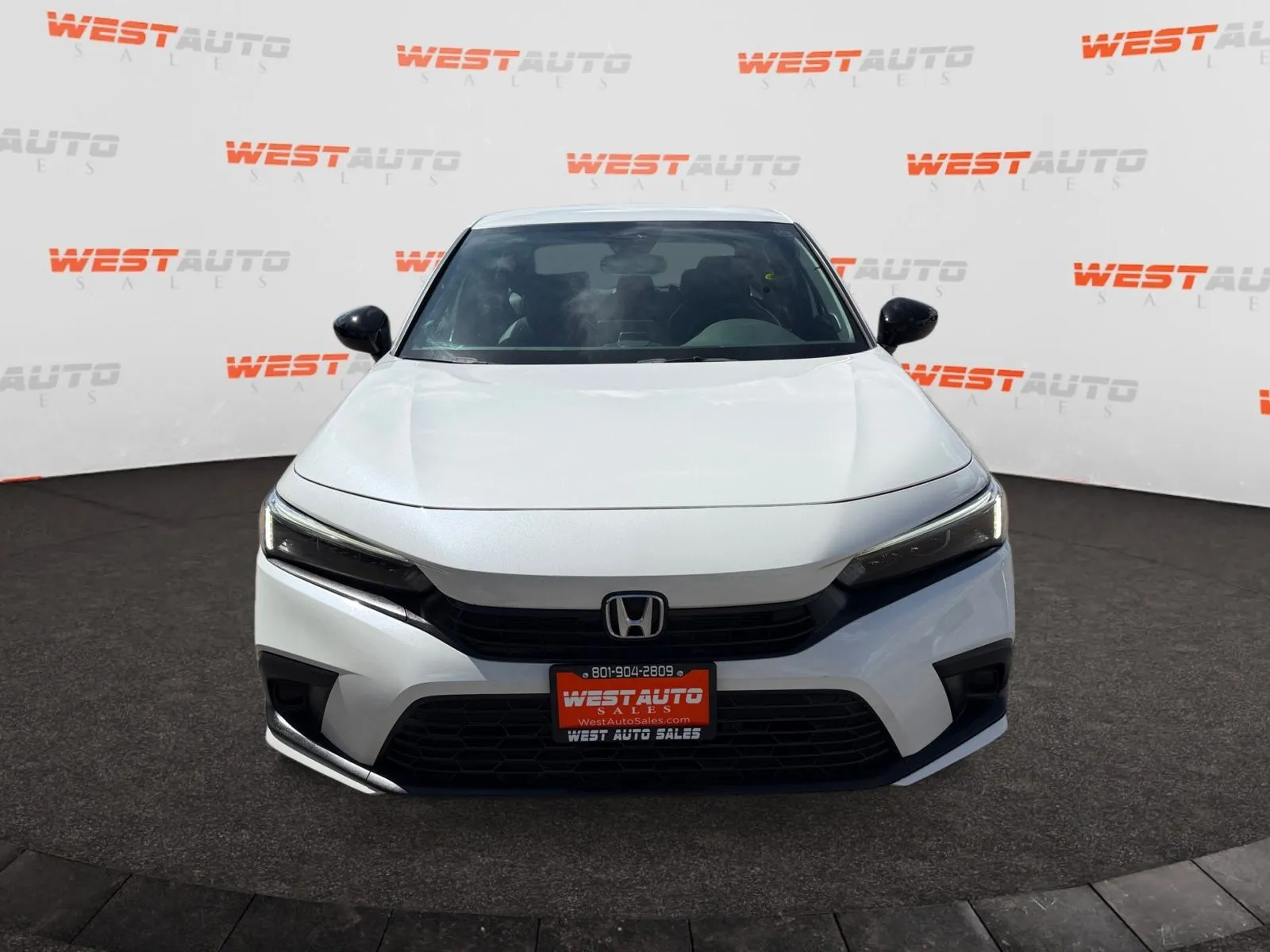 Honda Civic photo 8