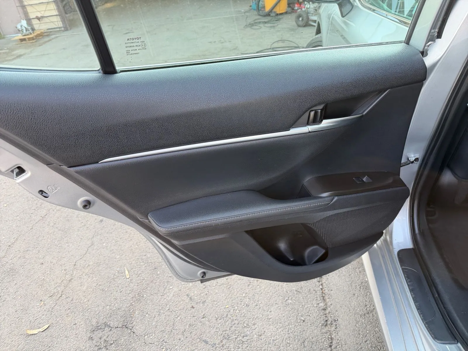 Toyota Camry photo 26