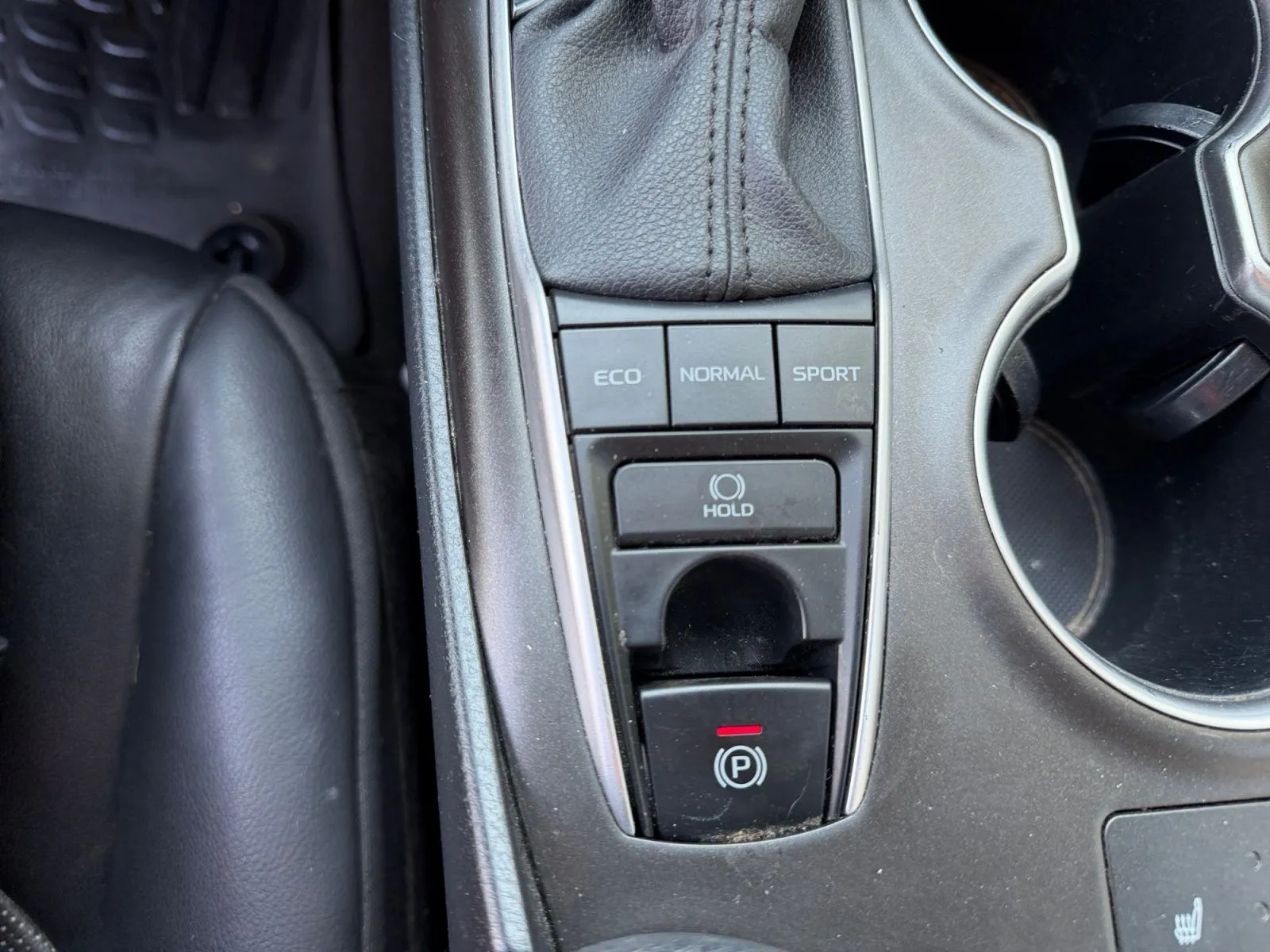 Toyota Camry photo 23