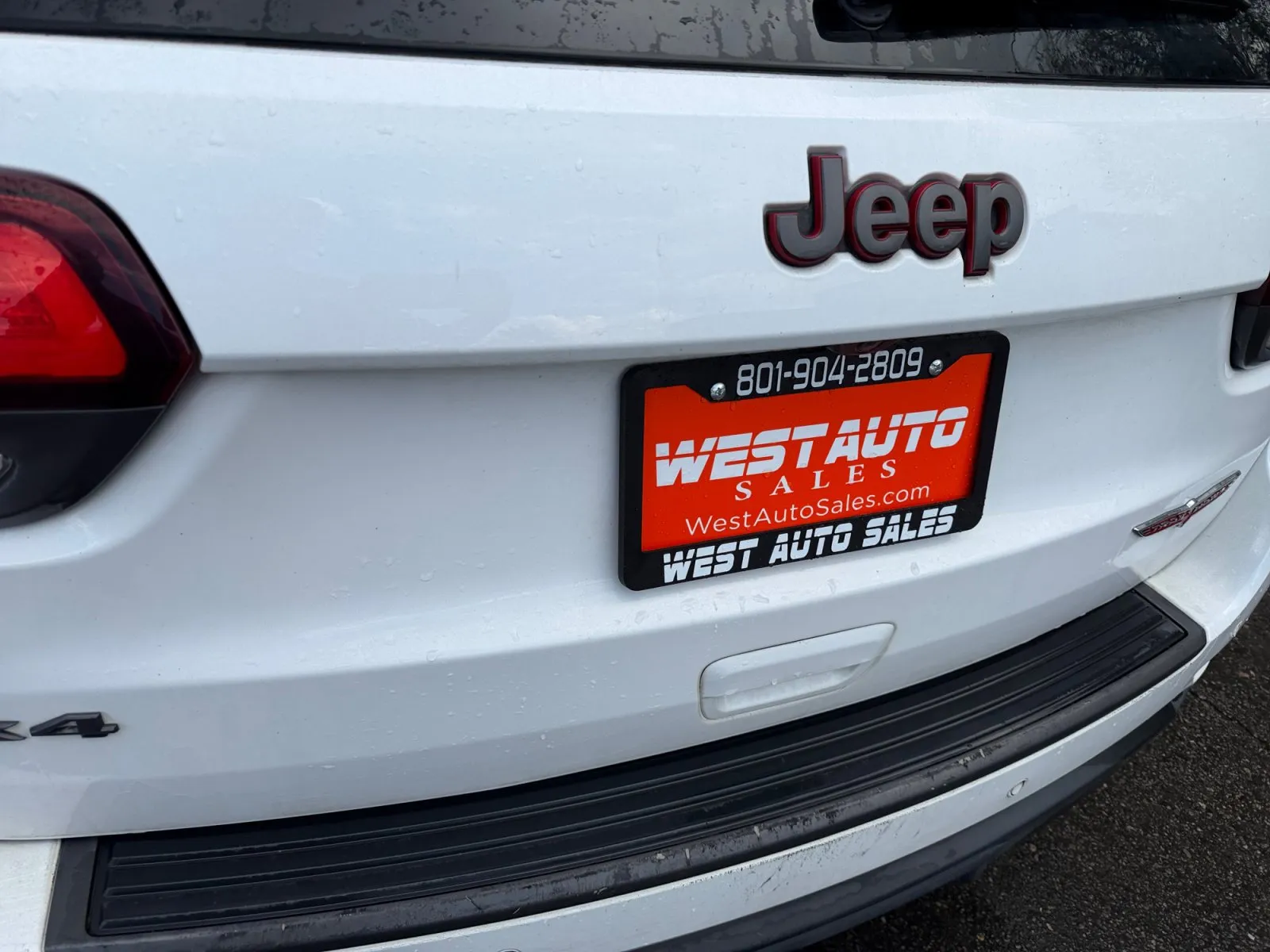 Jeep Grand Cherokee photo 28