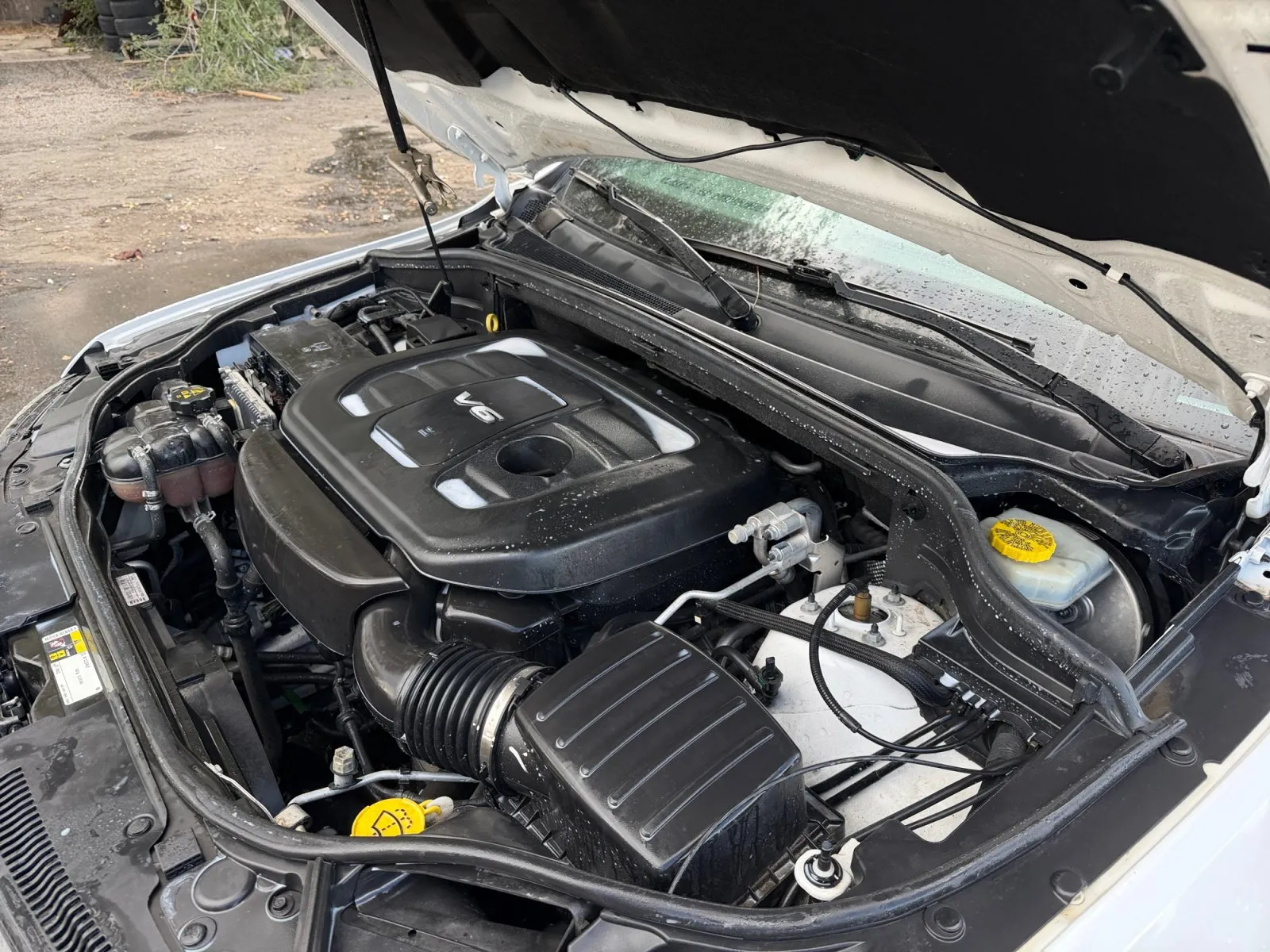 Jeep Grand Cherokee photo 35
