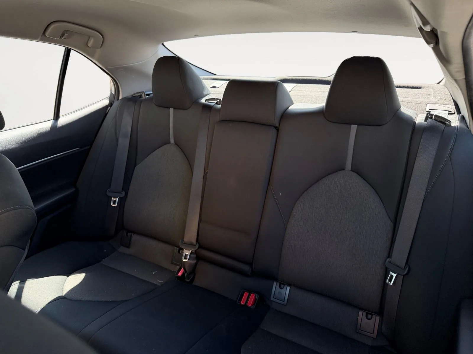 Toyota Camry photo 13