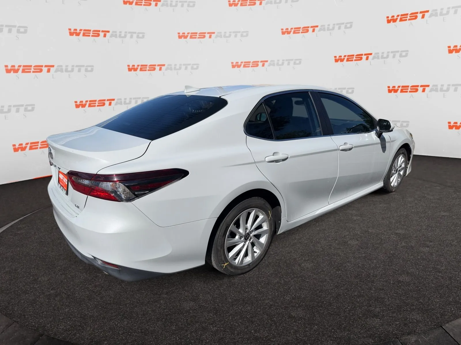 Toyota Camry photo 5