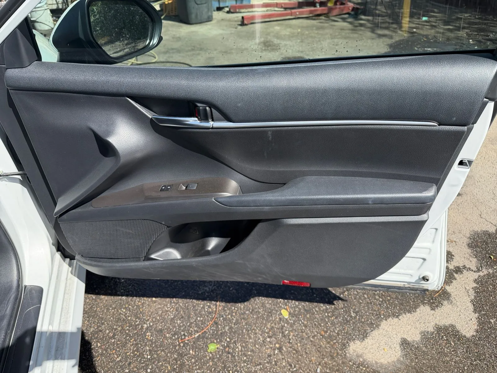 Toyota Camry photo 17