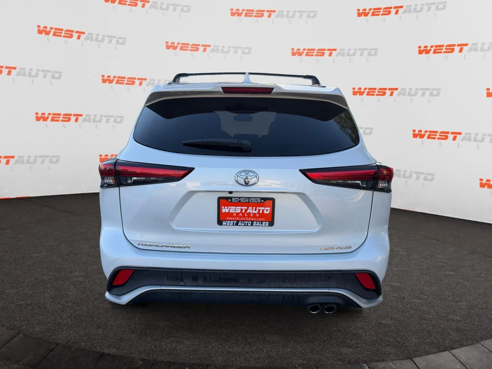 Toyota Highlander photo 4