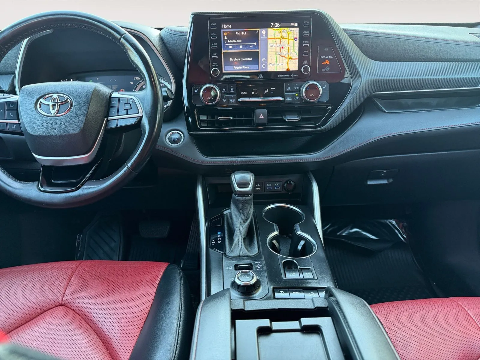 Toyota Highlander photo 11