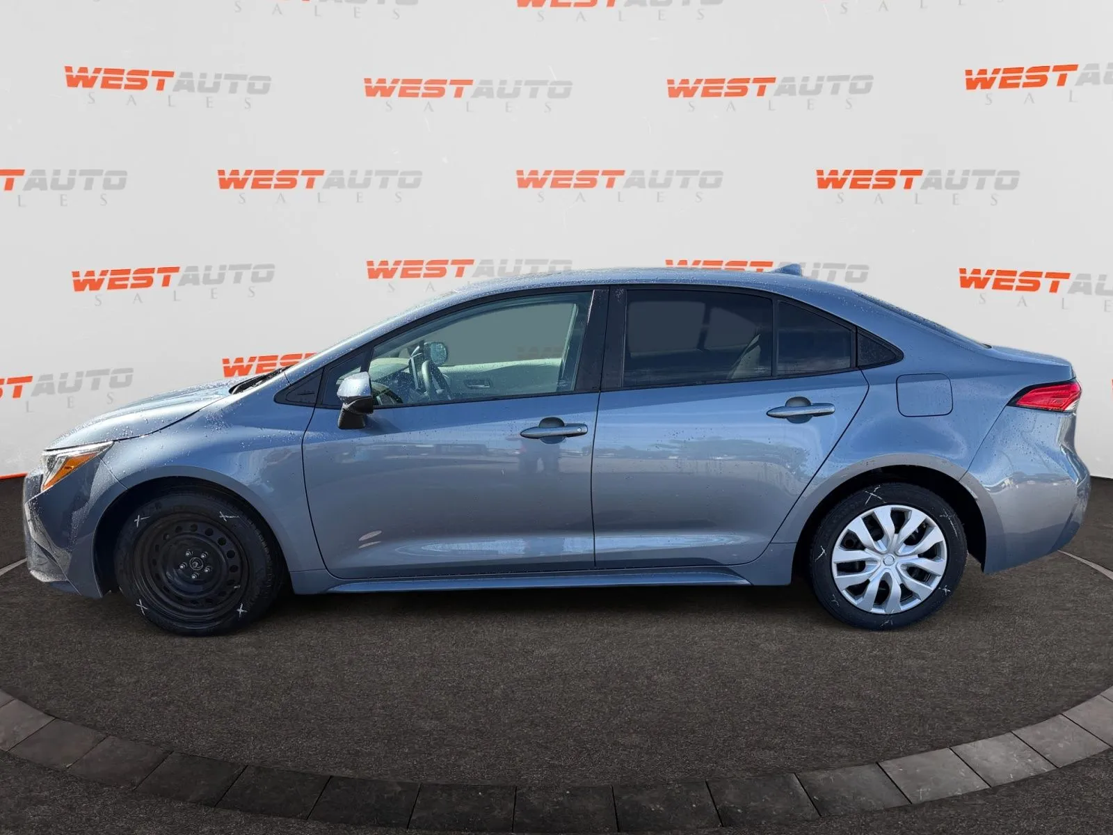 Toyota Corolla photo 2