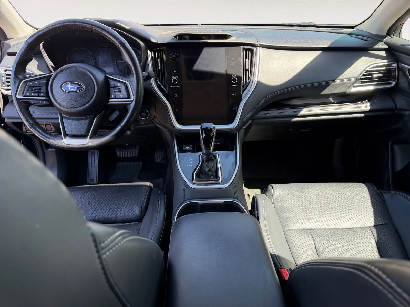 Subaru Outback photo 10