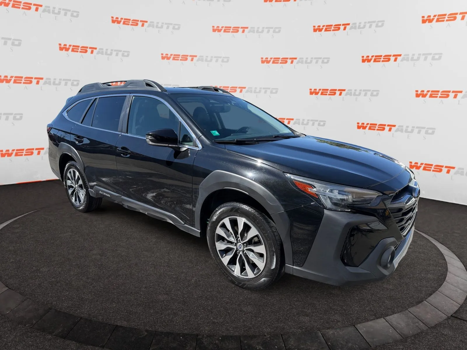 Subaru Outback photo 7