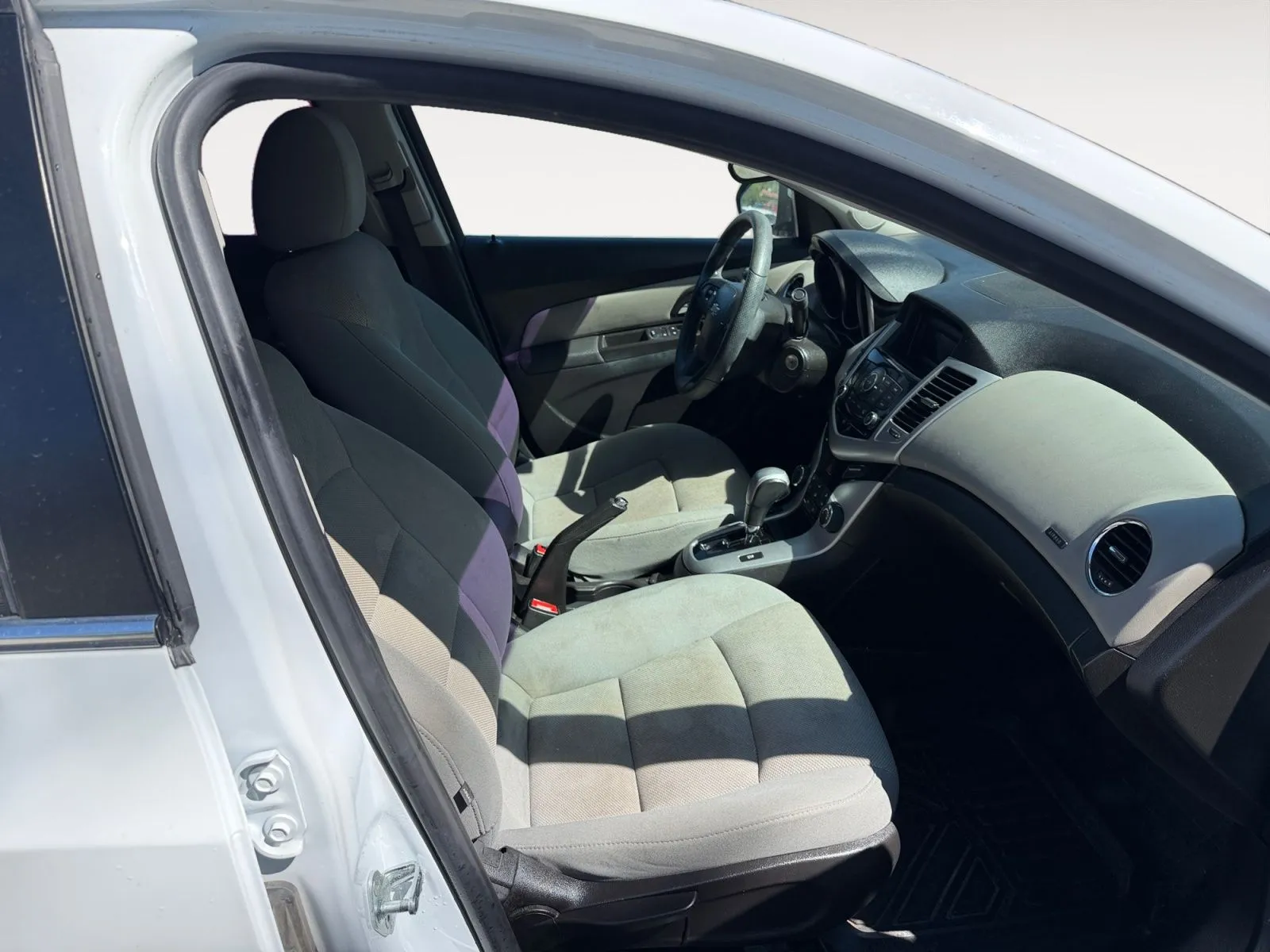 Chevrolet Cruze Limited photo 15