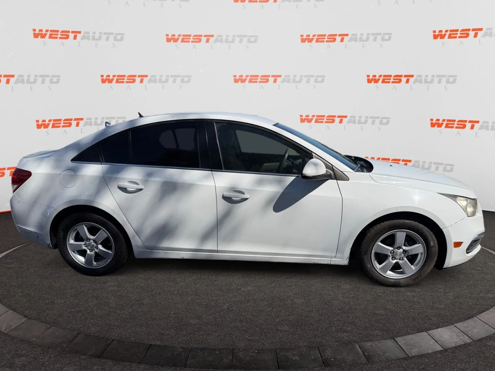 Chevrolet Cruze Limited photo 6