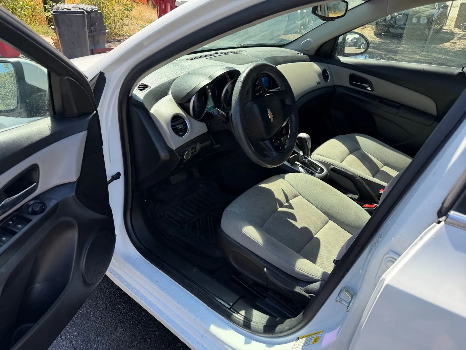 Chevrolet Cruze Limited photo 31