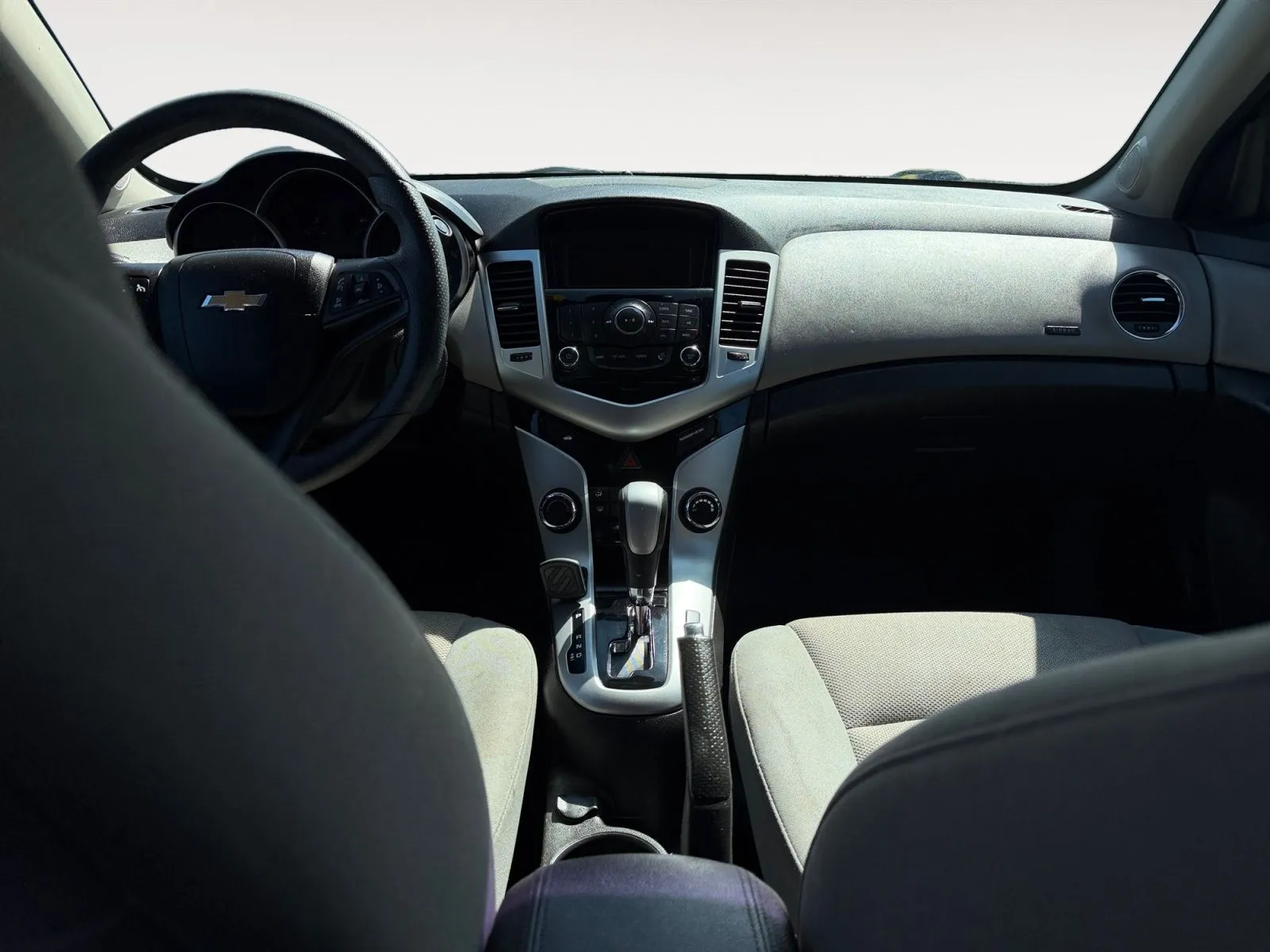Chevrolet Cruze Limited photo 11