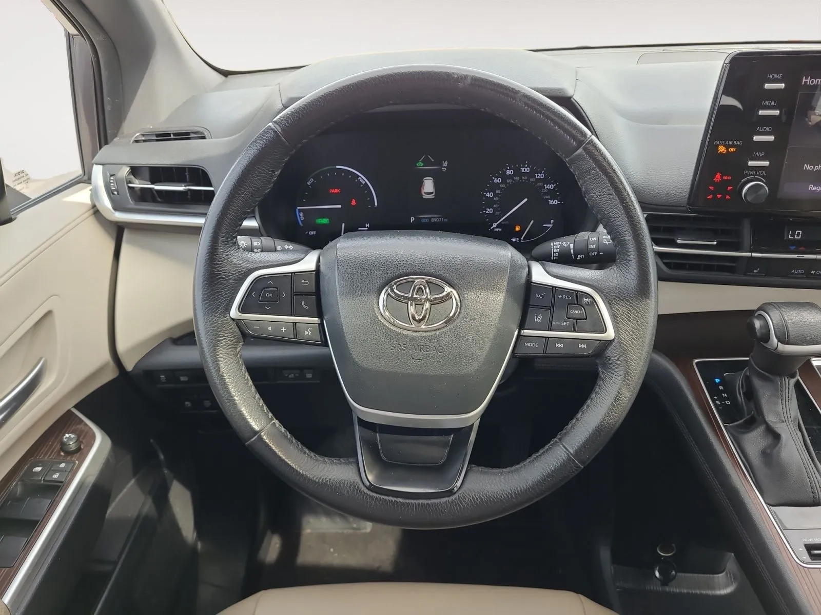 Toyota Sienna photo 12