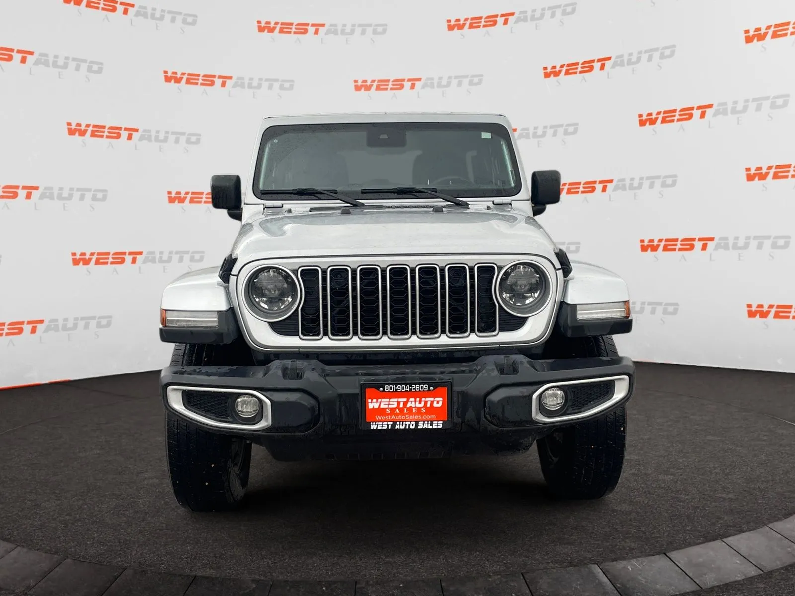 2024 Jeep Wrangler 4-Door Sahara - Photo 8