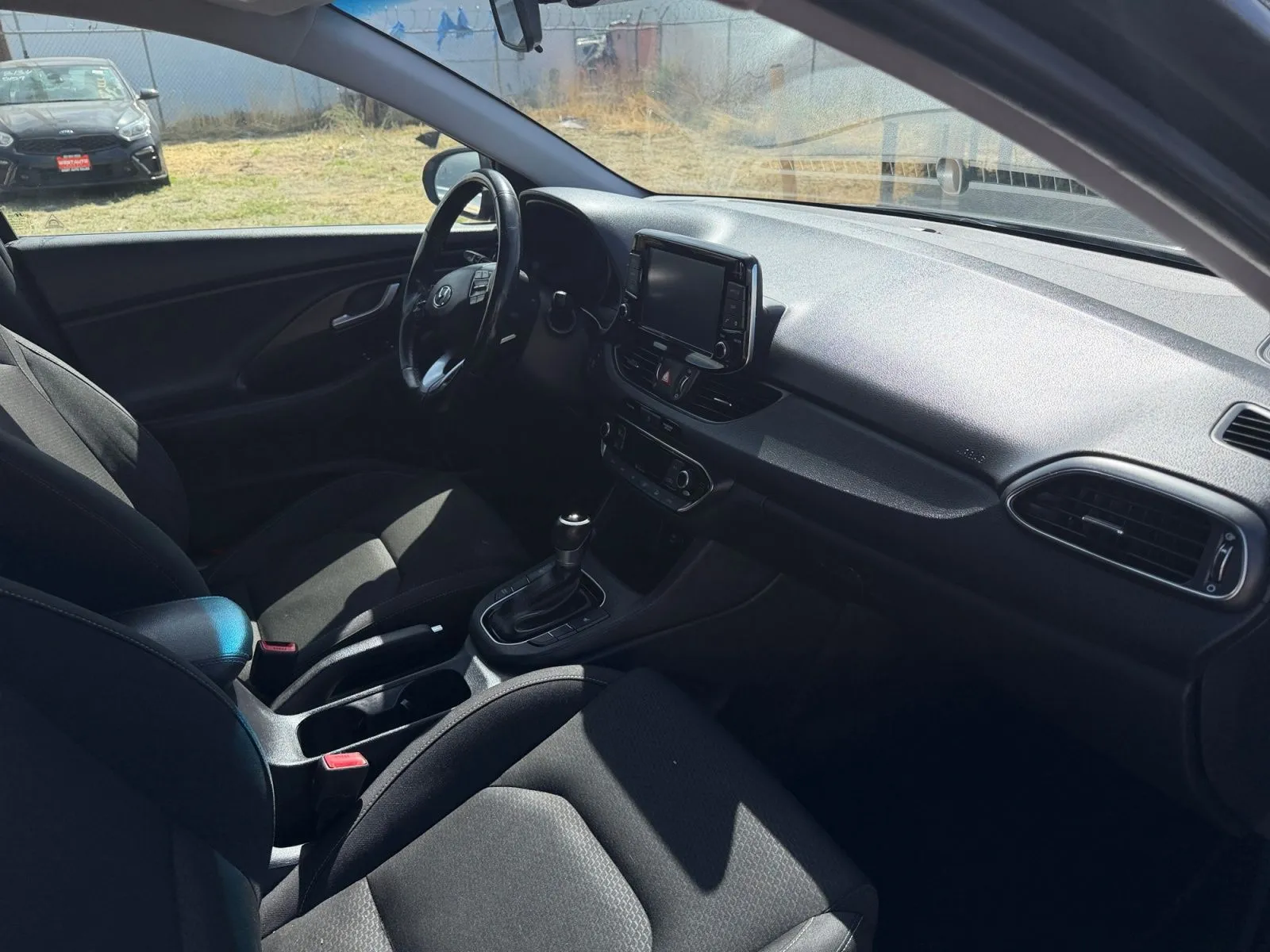 Hyundai Elantra GT photo 16