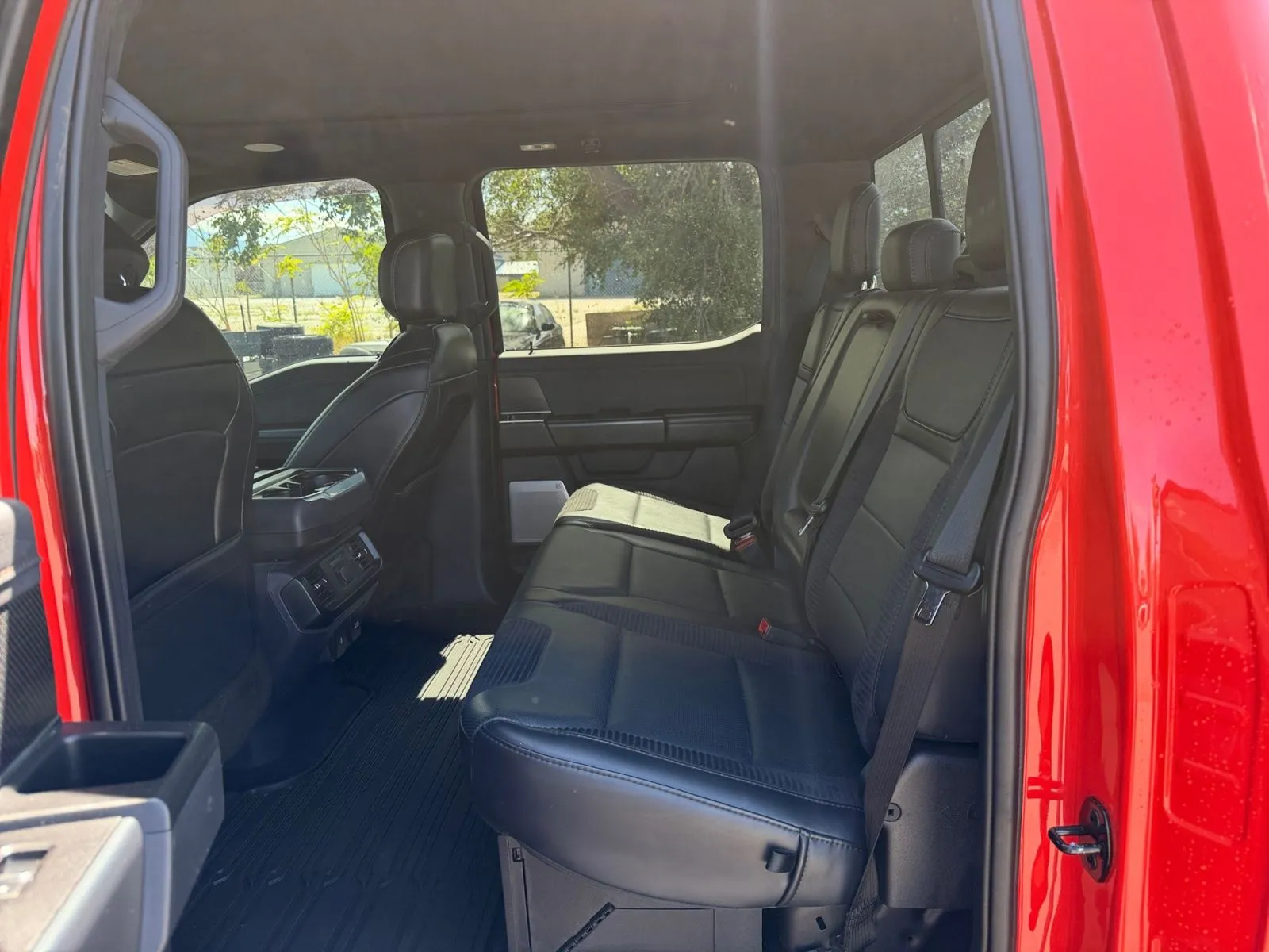 Ford F-150 photo 29