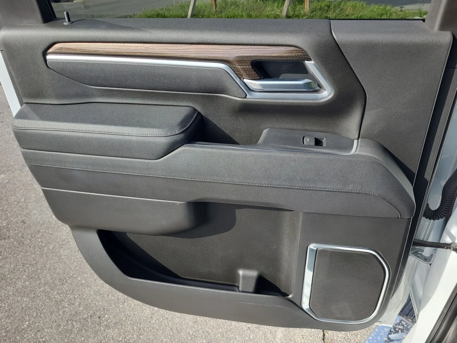 Chevrolet Silverado photo 31