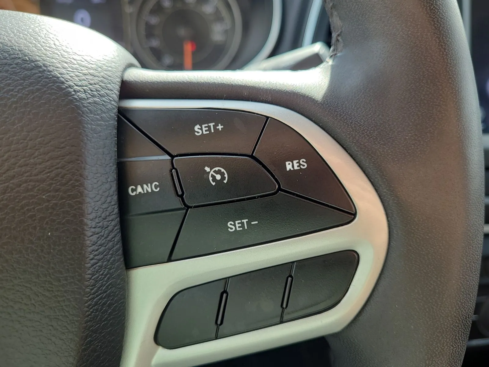 2022 Jeep Cherokee X - Photo 21