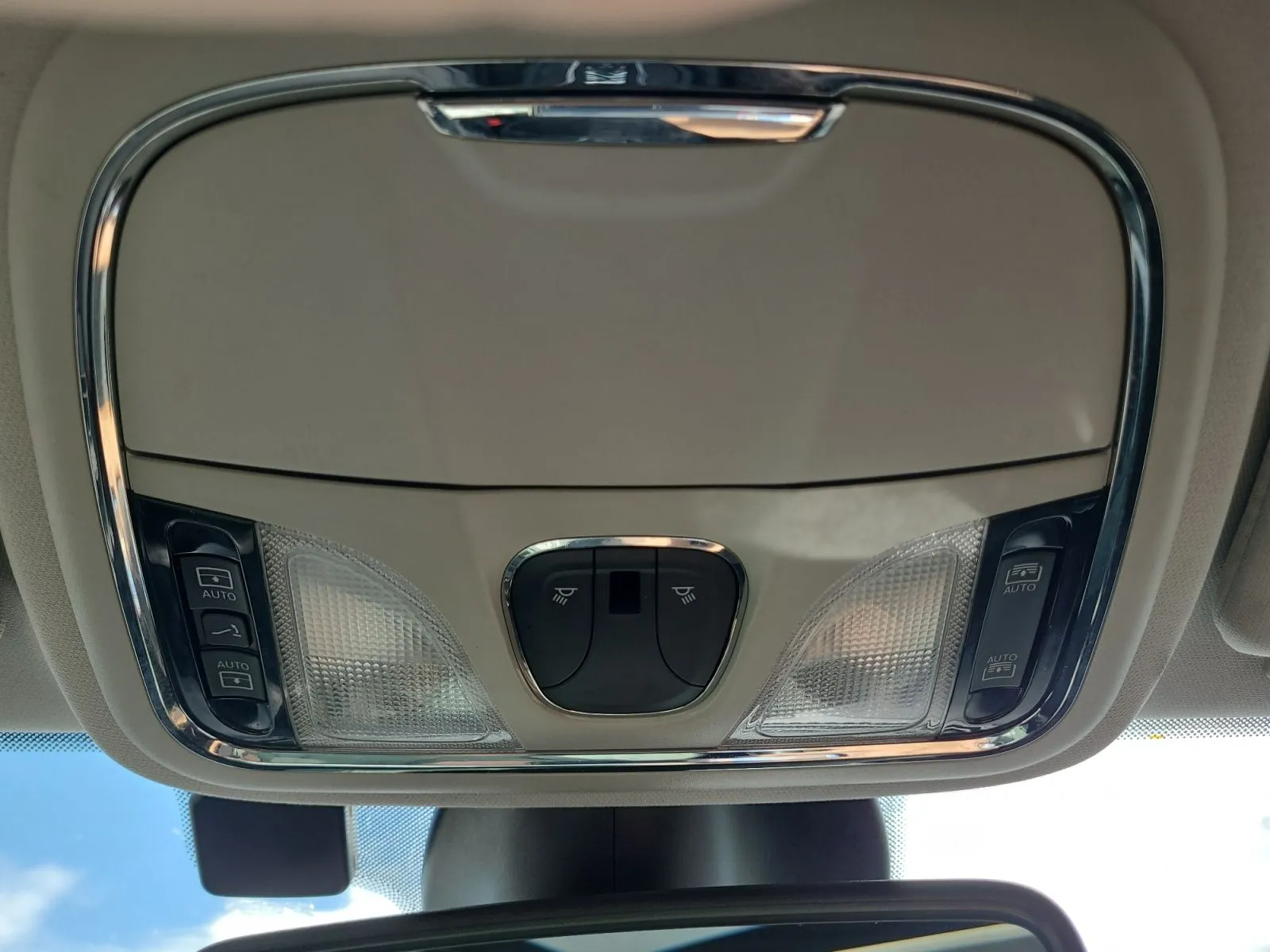 2022 Jeep Cherokee X - Photo 28