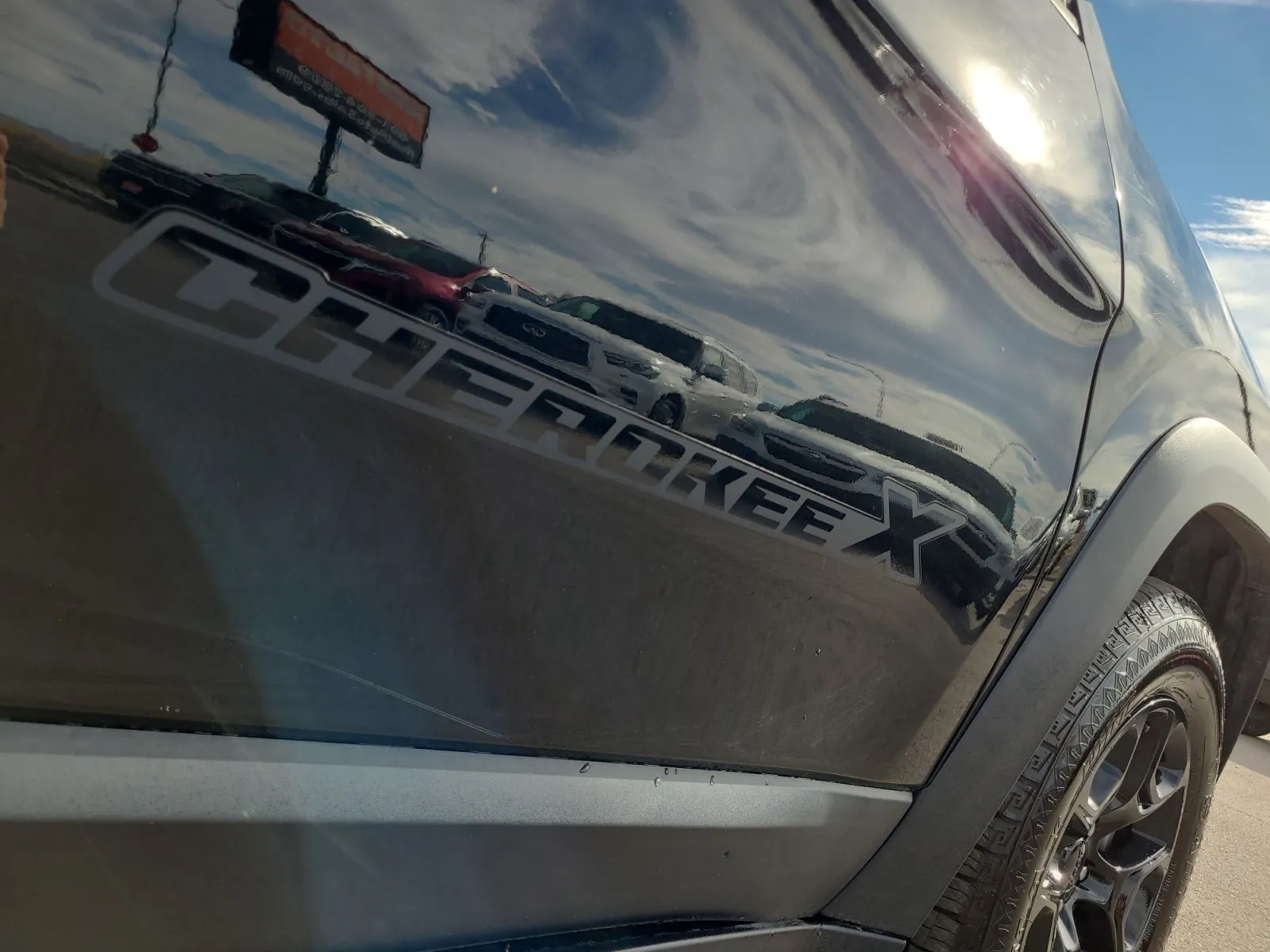 2022 Jeep Cherokee X - Photo 16