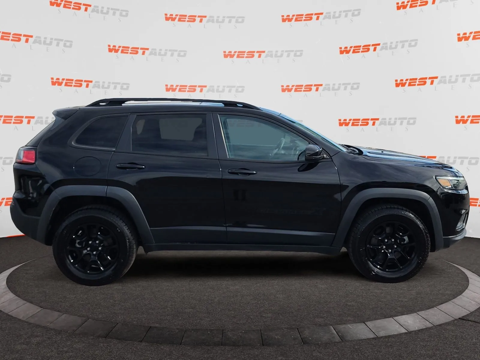 2022 Jeep Cherokee X - Photo 6