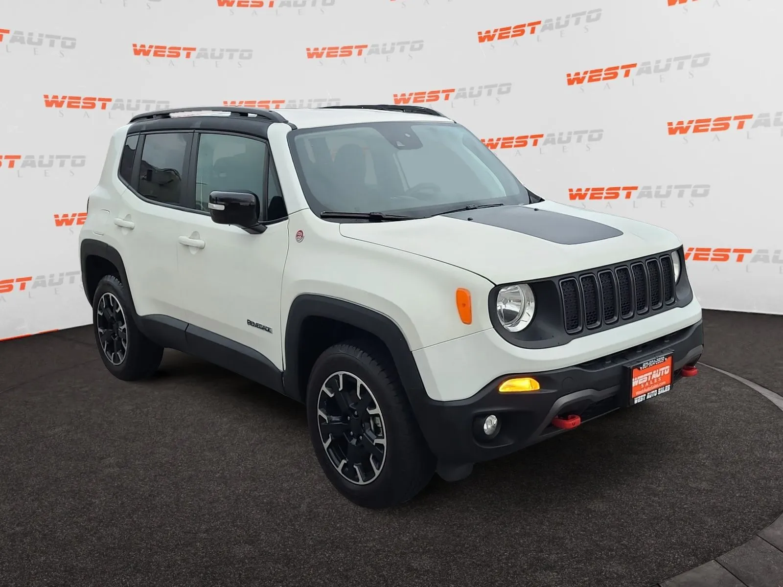 Jeep Renegade photo 7