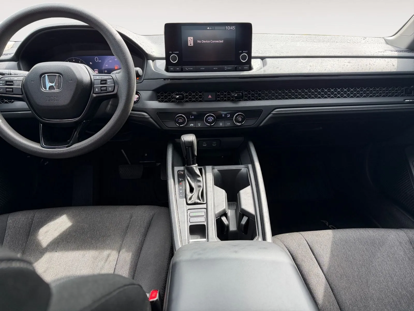 Honda Accord photo 11