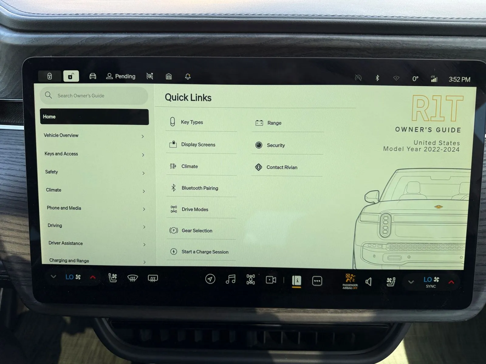 Rivian R1T photo 30