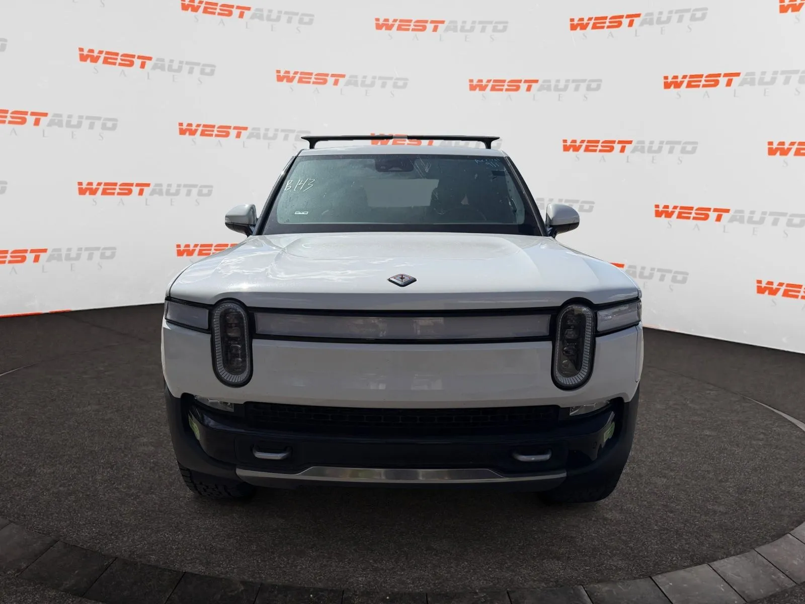Rivian R1T photo 8