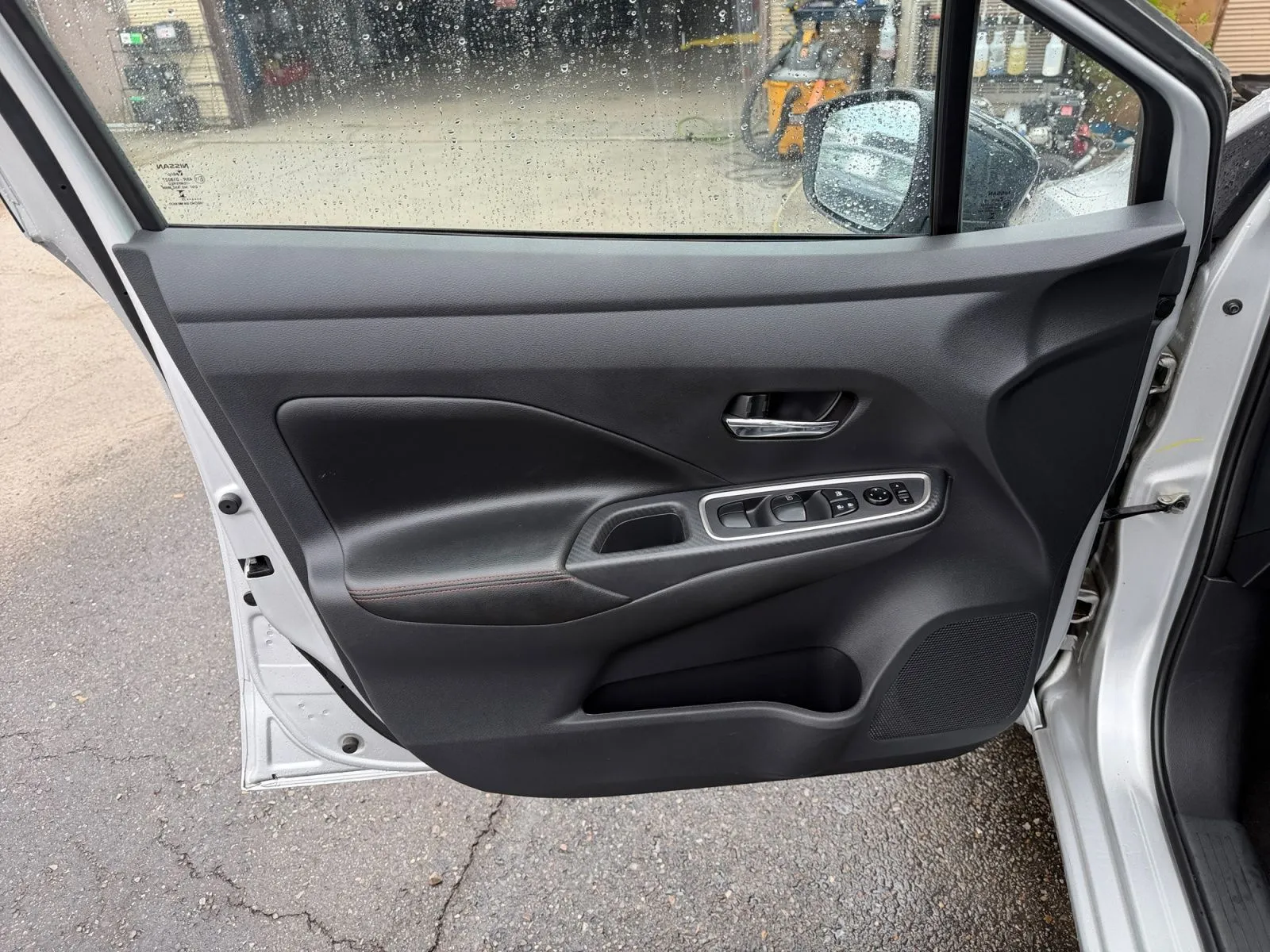 Nissan Versa photo 19