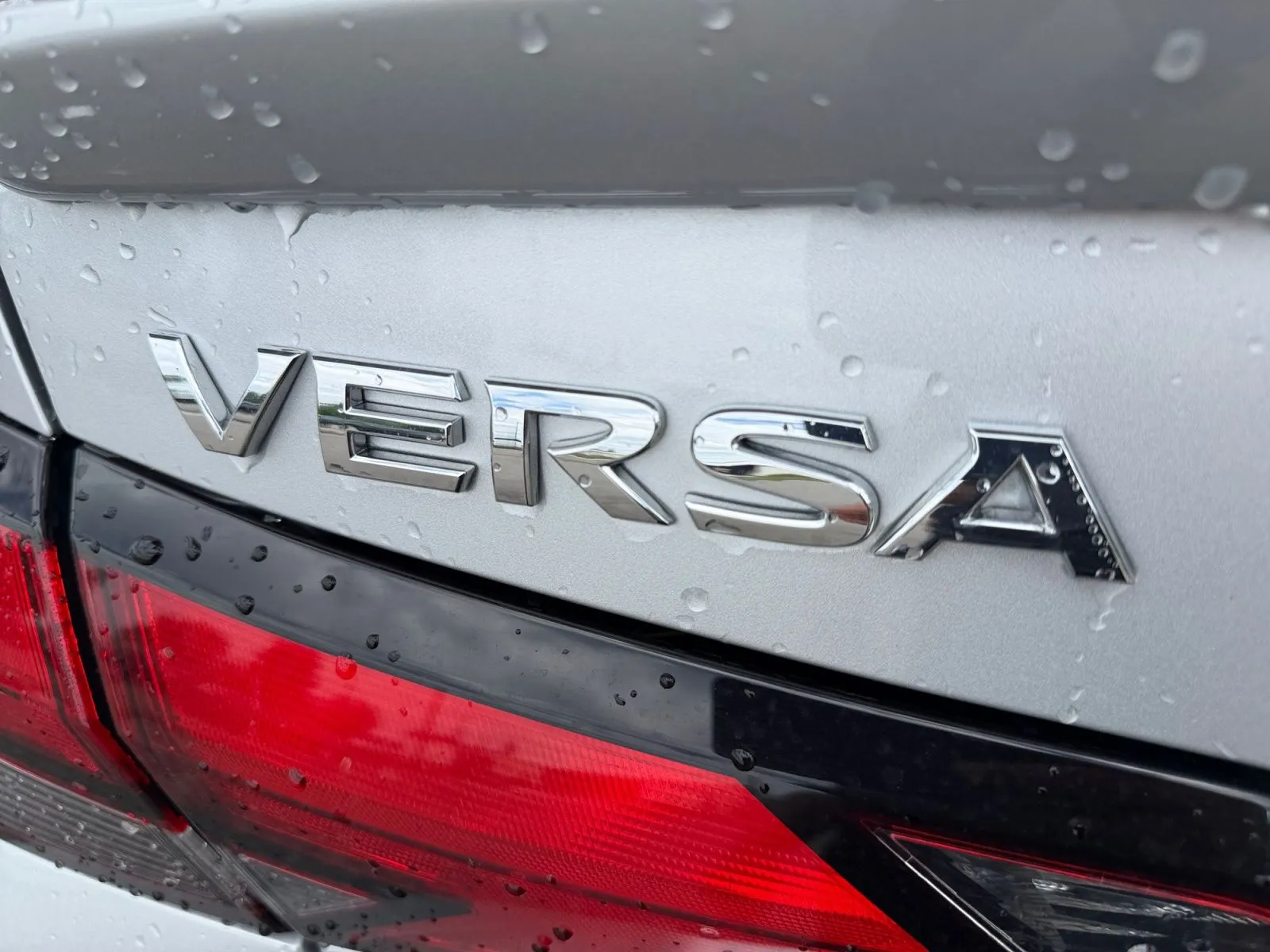 Nissan Versa photo 27