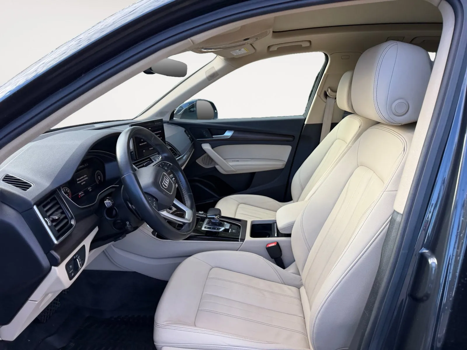 Audi Q5 photo 9